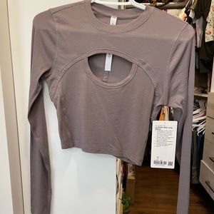 Lululemon L.A Better Best Long Sleeve, Size 6
